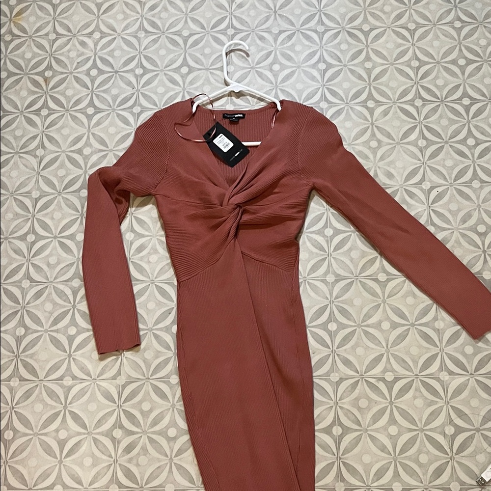 Fashion Nova Long Sleeve Dress in Earthy Clay
